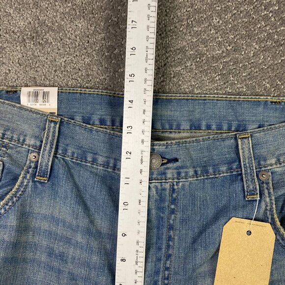 Levi's 569 Loose Straight Jeans Men's 40 x 32 Measures 42 x 31 Blue Cotton - Picture 13 of 16
